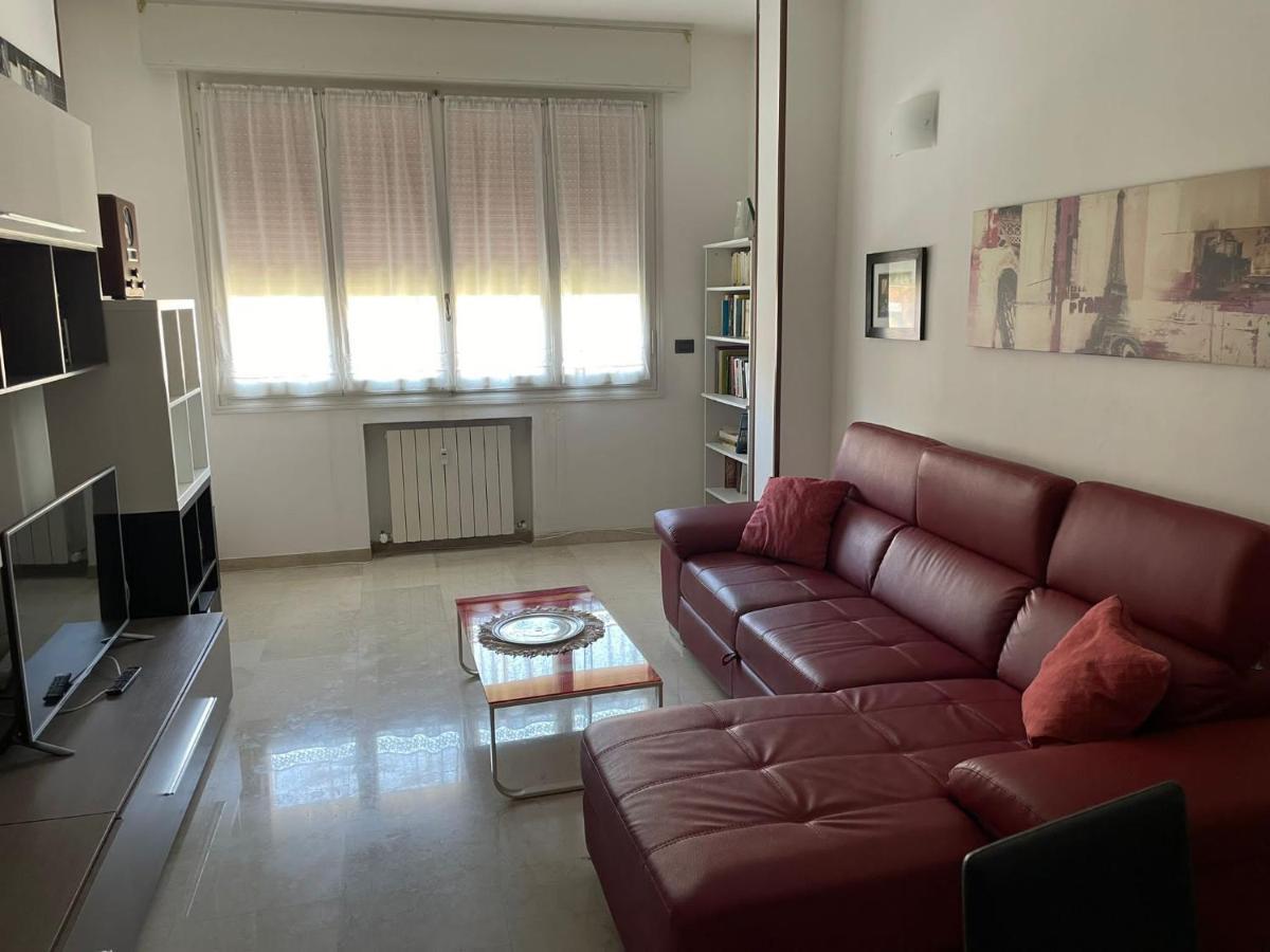 Splendido Appartamento In Zona Fiera A Bologna Exteriör bild